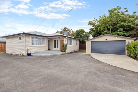 Photo of property in 86 Whatawhata Road, Dinsdale, Hamilton, 3204