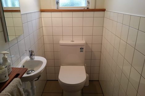 Photo of property in 98a Totara Road, Miramar, Wellington, 6022