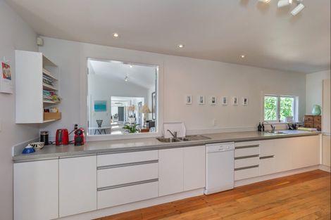 Photo of property in 803 Gladstone Road, Levin, 5571