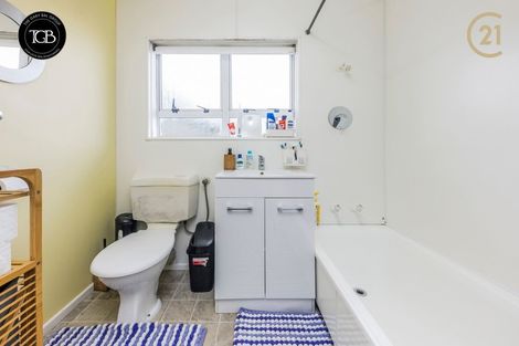 Photo of property in 49 Graeme Avenue, Mangere East, Auckland, 2024