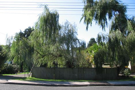 Photo of property in 11 Killarney Avenue, Torbay, Auckland, 0630