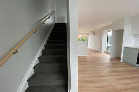Photo of property in 5 Pukakaho Lane, Papatoetoe, Auckland, 2025