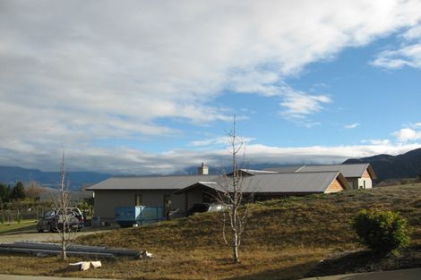 Photo of property in 9 Ridgecrest, Wanaka, 9305