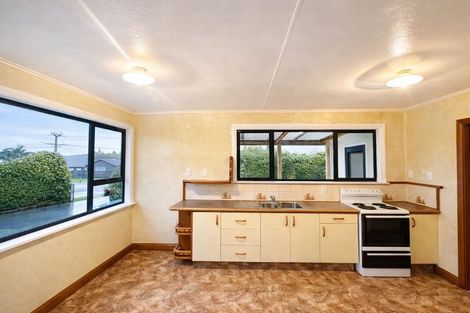 Photo of property in 185 Manutahi Road, Lepperton, New Plymouth, 4373