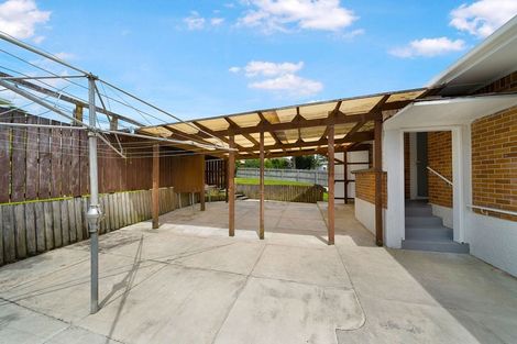 Photo of property in 38 Kohekohe Street, New Lynn, Auckland, 0600