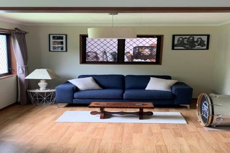 Photo of property in 1 Iwiroa Terrace, Durie Hill, Whanganui, 4500