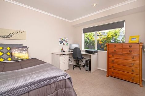 Photo of property in 8 Moycullien Lane, East Tamaki Heights, Auckland, 2016