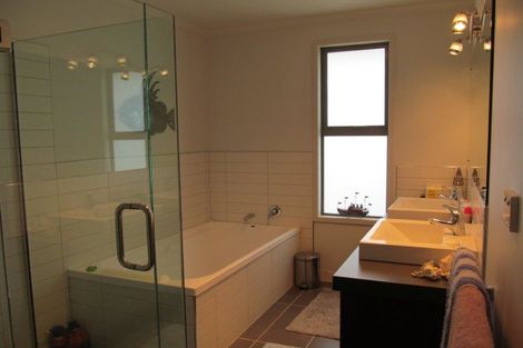 Photo of property in 35 Larch Crescent, Alexandra, 9320