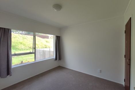 Photo of property in 2/19 Capilano Place, Glenfield, Auckland, 0629