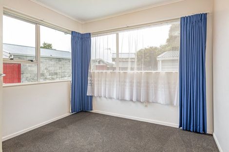 Photo of property in 1 Cavendish Crescent, Awapuni, Palmerston North, 4412