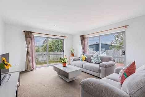 Photo of property in 163a Beach Haven Road, Beach Haven, Auckland, 0626
