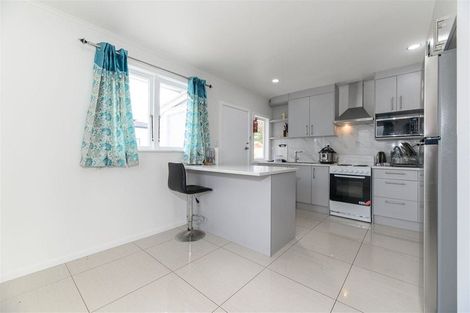 Photo of property in 54 Glen Road, Ranui, Auckland, 0612