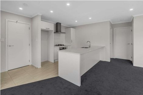 Photo of property in 75 Waruhia Crescent, Rototuna North, 3281