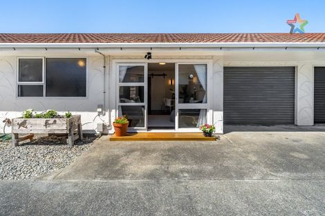 Photo of property in 2/43 Leighton Avenue, Waiwhetu, Lower Hutt, 5010