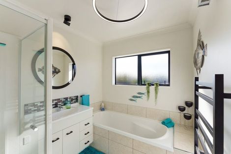 Photo of property in 29 Manhattan Court, Paraparaumu Beach, Paraparaumu, 5032