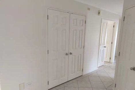 Photo of property in 54 Te Wharau Drive, Greenhithe, Auckland, 0632