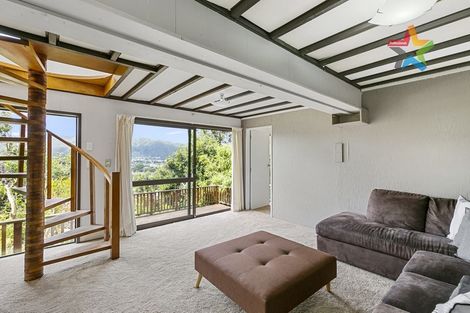 Photo of property in 7b Gurney Road, Kelson, Lower Hutt, 5010