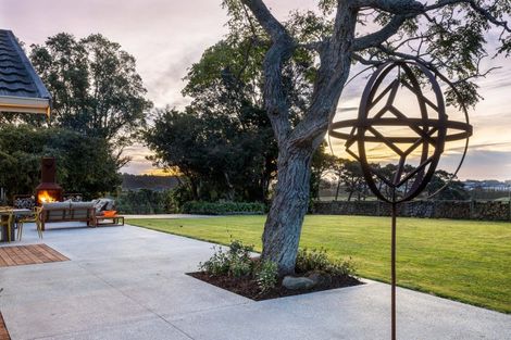 Photo of property in 201 Egmont Road, Hillsborough, New Plymouth, 4372