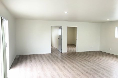 Photo of property in 78 Shifnal Drive, Randwick Park, Auckland, 2105