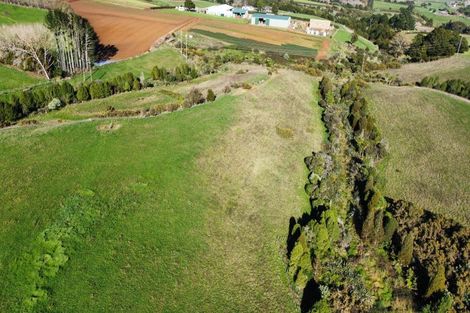 Photo of property in Pukekohe Road East, Pukekohe East, Pukekohe, 2677