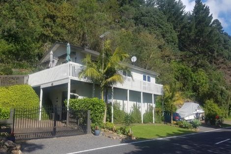 Photo of property in 394 Thames Coast Road, Thornton Bay, Thames, 3575
