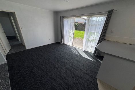 Photo of property in 19 Tonson Place, Weymouth, Auckland, 2103