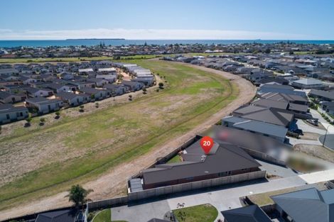 Photo of property in 20 Fuller Street, Papamoa Beach, Papamoa, 3118