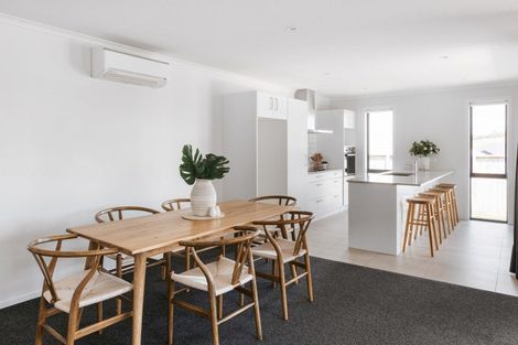 Photo of property in 3 Antrim Glade, Welcome Bay, Tauranga, 3175