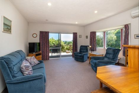 Photo of property in 31 Busby Hill, Havelock North, 4130