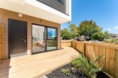 Photo of property in 29a Takapu Street, Henderson, Auckland, 0612