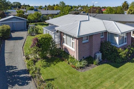Photo of property in 10 Palmer Street, Rangiora, 7400