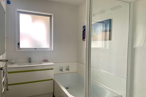 Photo of property in 1/16 Oxley Avenue, St Albans, Christchurch, 8014