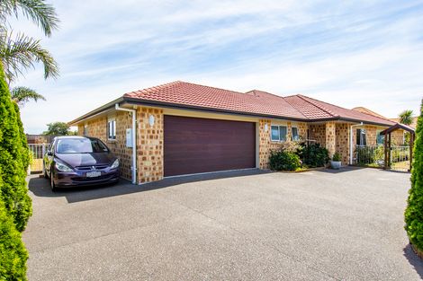 Photo of property in 6 Saratoga Court, Papamoa Beach, Papamoa, 3118