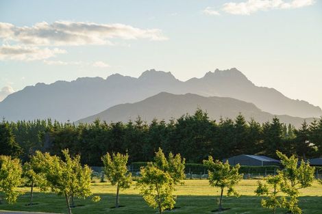 Photo of property in 4 Ellen Johnson Terrace, Lake Hayes, Queenstown, 9371