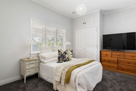 Photo of property in 161 Birkenhead Avenue, Birkenhead, Auckland, 0626