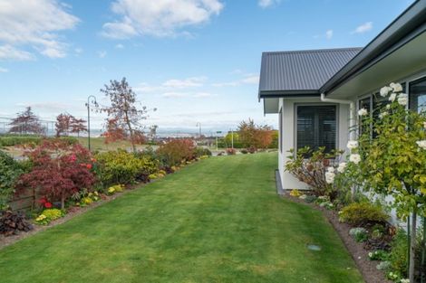 Photo of property in 2 Sedge Grove, Nukuhau, Taupo, 3330