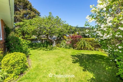 Photo of property in 37 Sunbrae Drive, Silverstream, Upper Hutt, 5019