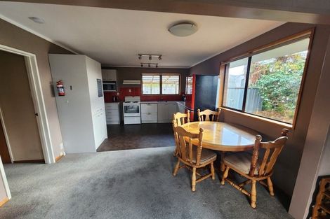 Photo of property in 10b Taurus Place, Kawaha Point, Rotorua, 3010