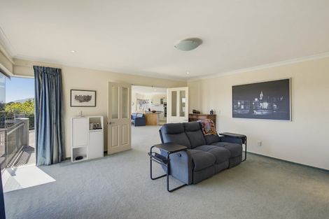 Photo of property in 111 Milne Drive, Paraparaumu, 5032