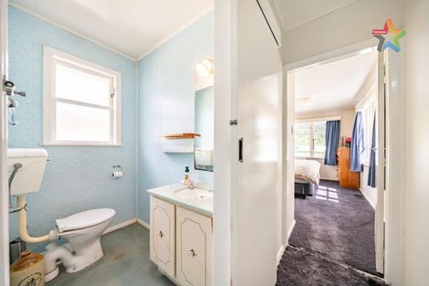 Photo of property in 36 Horoeka Street, Stokes Valley, Lower Hutt, 5019