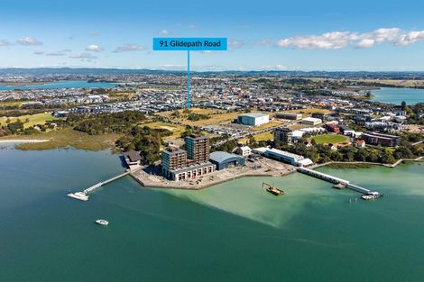 Photo of property in 91 Glidepath Road, Hobsonville, Auckland, 0616