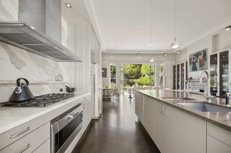 Photo of property in 5 Bridgewater Road, Parnell, Auckland, 1052