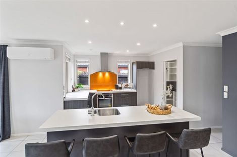 Photo of property in 12 Mataroa Place, Parklands, Christchurch, 8083