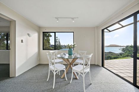 Photo of property in 38 Venus Place, Half Moon Bay, Auckland, 2012