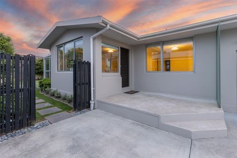 Photo of property in 2/36 Condell Avenue, Papanui, Christchurch, 8053