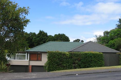 Photo of property in 38 Avonleigh Road, Green Bay, Auckland, 0604