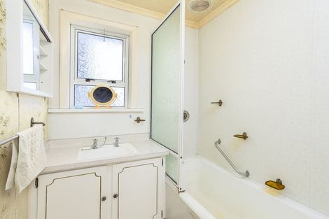 Photo of property in 13 Maude Street, Waimate, 7924