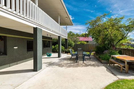 Photo of property in 6 Exeter Street, Waimate, 7924