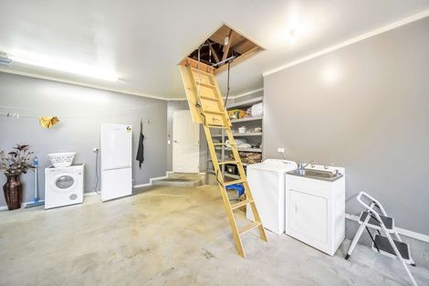 Photo of property in 21 Matai Street, Te Anau, 9600