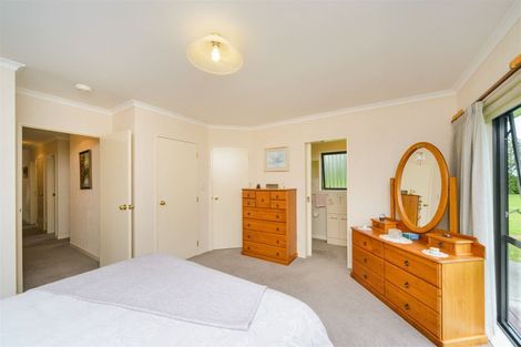 Photo of property in 981 Roberts Line, Bunnythorpe, Palmerston North, 4478